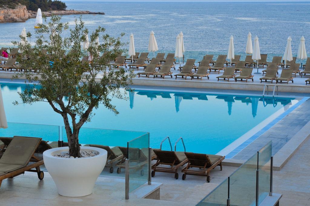 Verudela Villas Pula Exterior photo