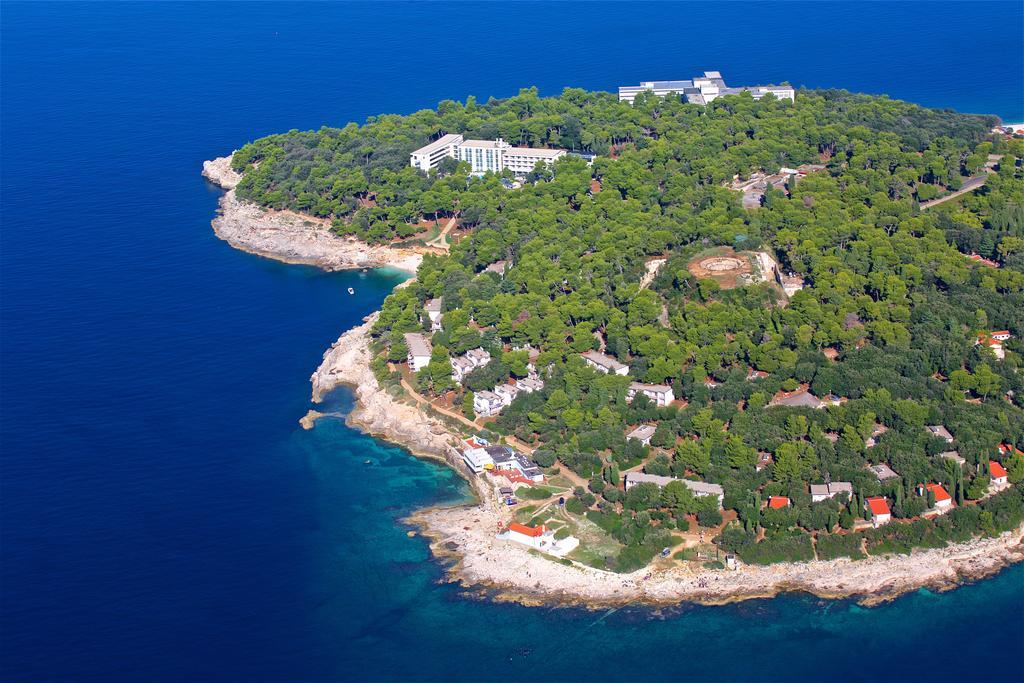 Verudela Villas Pula Exterior photo